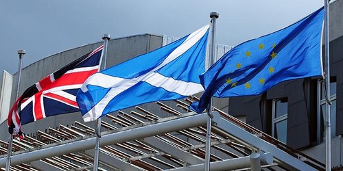 Majority of Scottish voters want to stay in UK - ảnh 1